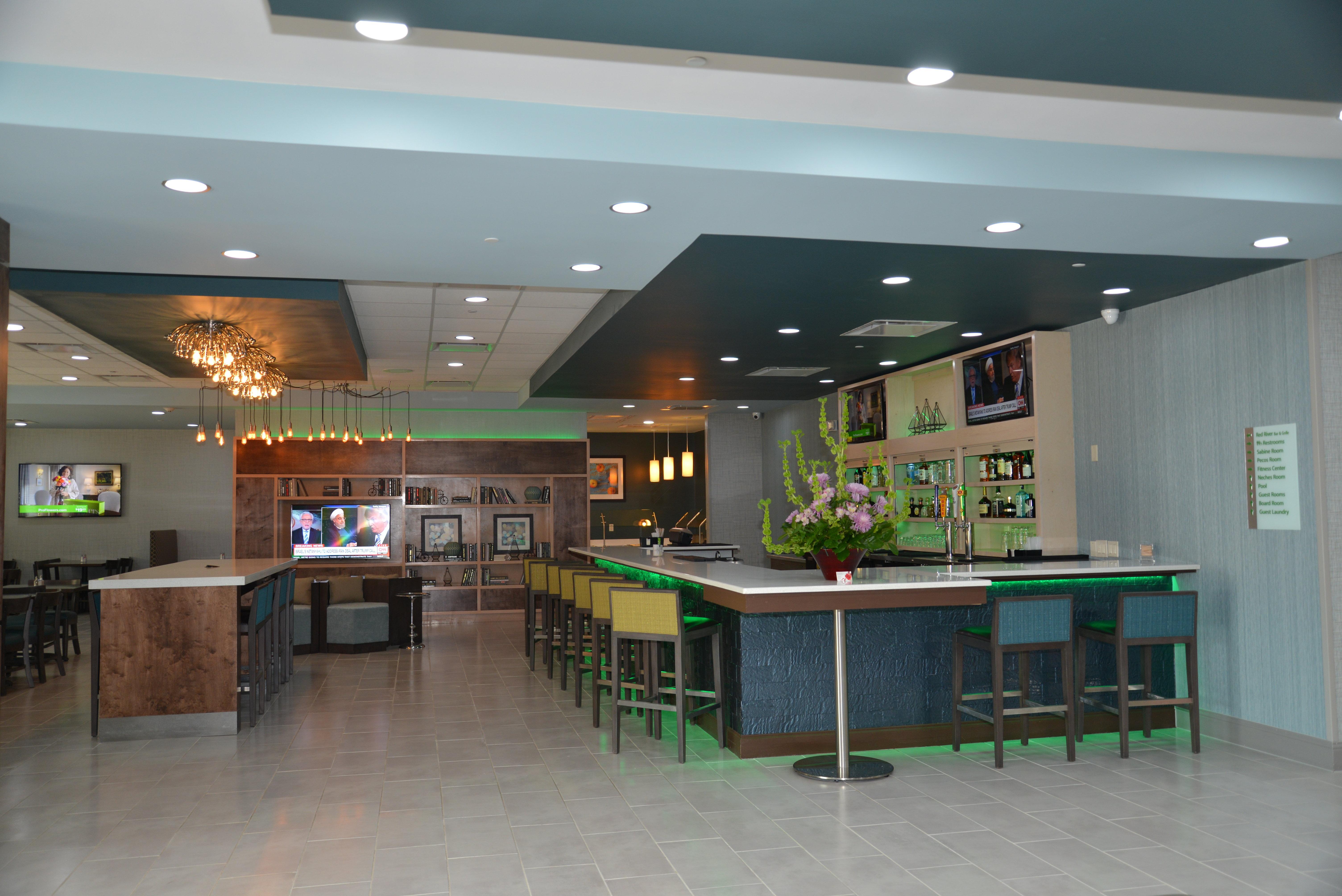 Holiday Inn - Beaumont East-Medical Ctr Area By Ihg Buitenkant foto